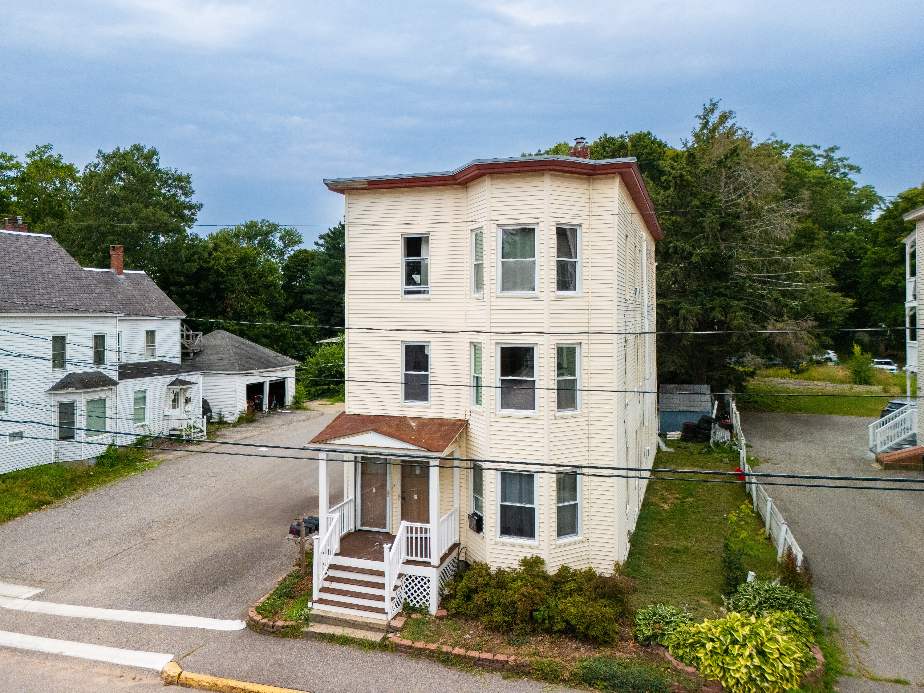 100 Graham Street - 2